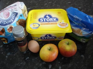 Ingredients for Toffee Apple cake